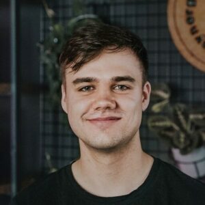 Kacper Cierzniewski Team Leader / Software Developer at Synergy Codes